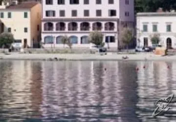 Hotel Marinella Marciana Marina (Isola d'Elba)