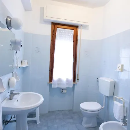 Marinella 3*