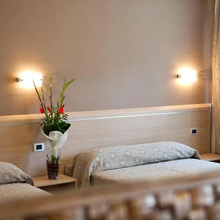 Szálloda Marinella 3*