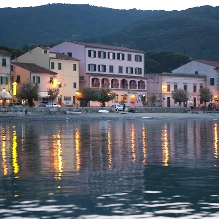 Отель Marinella Марчиана-Марина