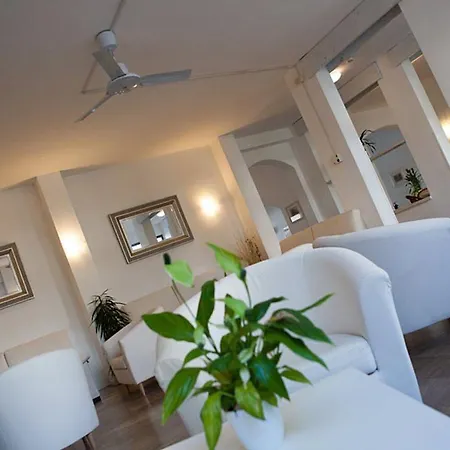 Marinella Szálloda 3*