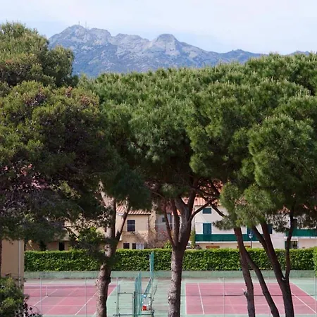 Отель Marinella 3*