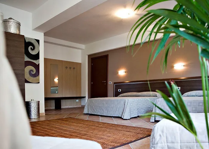 Ξενοδοχείο Marinella 3*